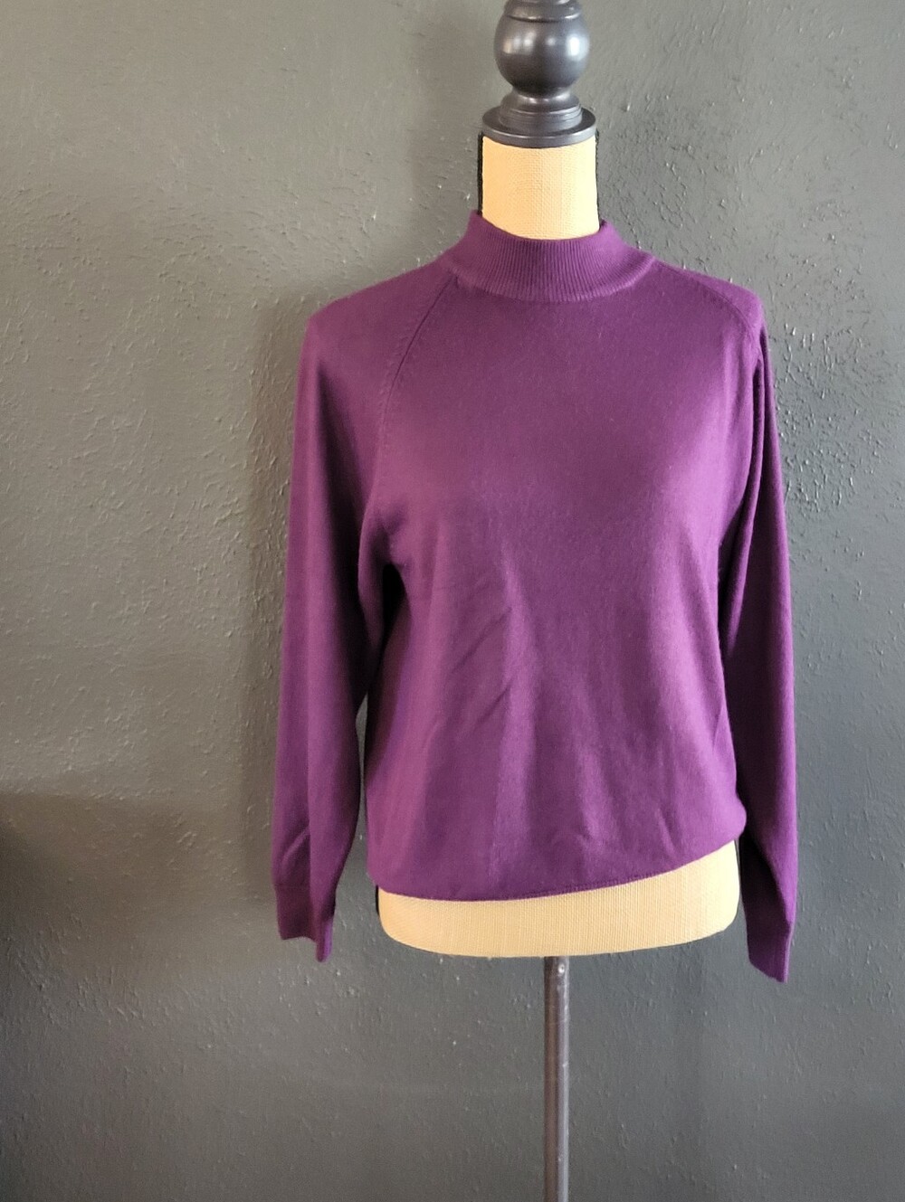 Royal Sport Vintage 70s/80s Acrylic Purple Mock Neck Sweater Medium - Picture 8 of 11